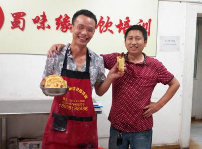 成都學(xué)習(xí)南充鍋盔夾涼粉培訓(xùn)哪里好？