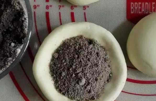 紅糖鍋盔，我的童年最愛(ài)