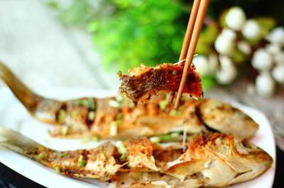 好吃到停不下筷子的香酥烤魚，做法簡單，少油少鹽，吃起來更健康