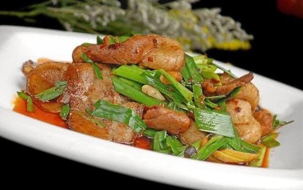 四川風(fēng)味小吃蒜苗回鍋肉，你吃過了嗎？