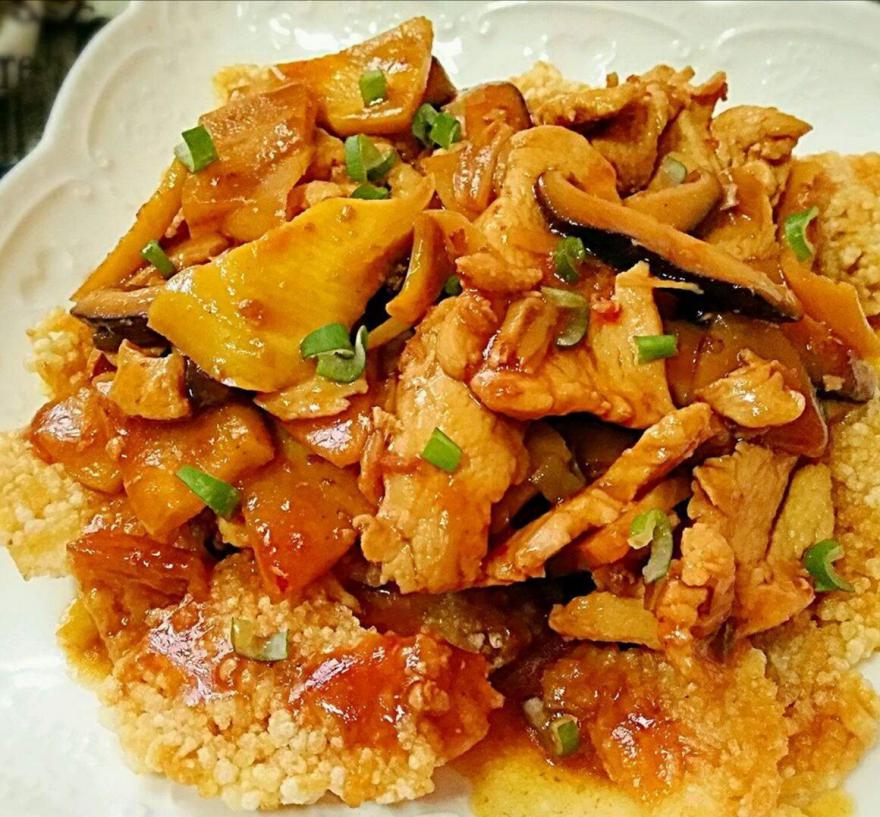 鍋巴肉片簡單又好吃，讓你愛上這樣一道獨特味道的美食