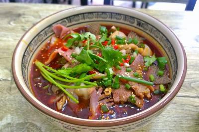 冒菜培訓(xùn)哪里好？蜀味緣祖?zhèn)髅胤浇】禒I養(yǎng)又美味