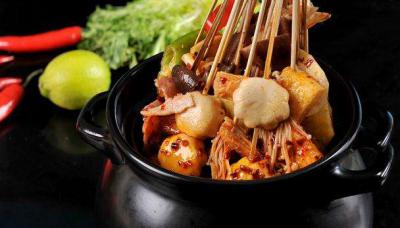 冷鍋串串技術(shù)培訓(xùn)哪里好？專業(yè)串串配方教學(xué)