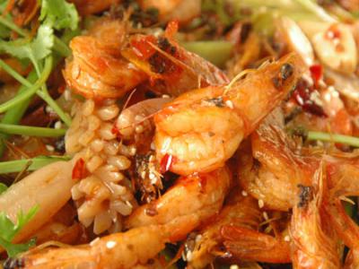 麻辣干鍋培訓(xùn)哪里好？蜀味緣色澤鮮艷滋味別致