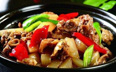 四川砂鍋菜技術(shù)練習(xí)學(xué)校哪里好？調(diào)味品的配比技術(shù)