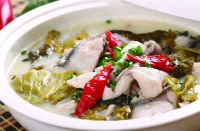 四川酸菜魚做法培訓(xùn)哪里好？開店指導(dǎo)流程講解