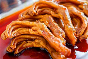 ?四川正宗現(xiàn)撈鹵菜技能做法哪里好？鹵菜訓(xùn)練學(xué)校