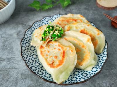 成都哪里可以培訓(xùn)韭菜盒子技術(shù)？小吃技術(shù)培訓(xùn)學(xué)校