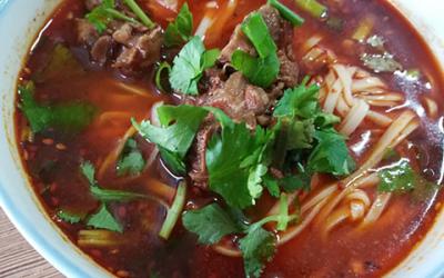 成都開面館哪里培訓(xùn)好？ 麻辣牛肉面技術(shù)培訓(xùn)