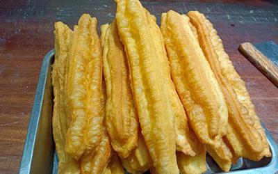 成都早餐開店技術(shù)哪里好？  想學早餐油條制作