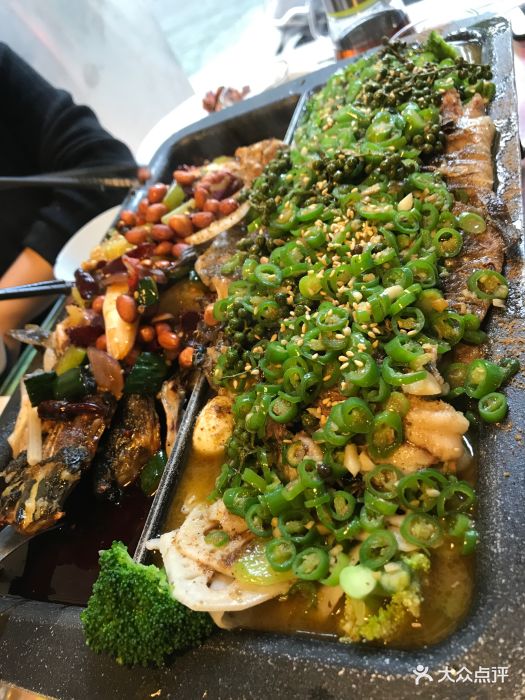 烤魚技術(shù)培訓(xùn)哪里好一點？成都滋味烤魚培訓(xùn)