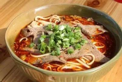 面食技術(shù)培訓(xùn)班哪里學(xué)？尋找面食技術(shù)培訓(xùn)中心