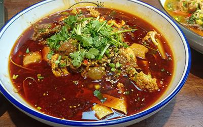 冒菜培訓(xùn)多少錢？  冒菜培訓(xùn)多少錢？