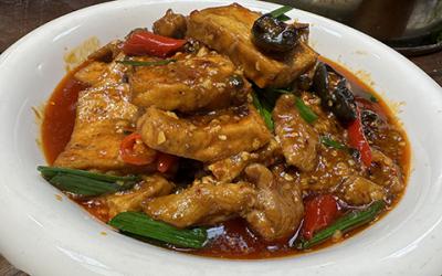 成都川菜培訓哪里學？  成都川菜培訓哪里學？